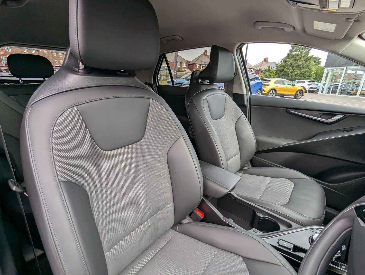 Used Kia Niro 2024 for sale - 76189686: Photo 6