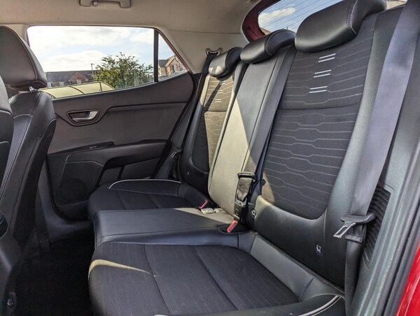Used Kia Stonic 2022 for sale - 76152522: Photo 11