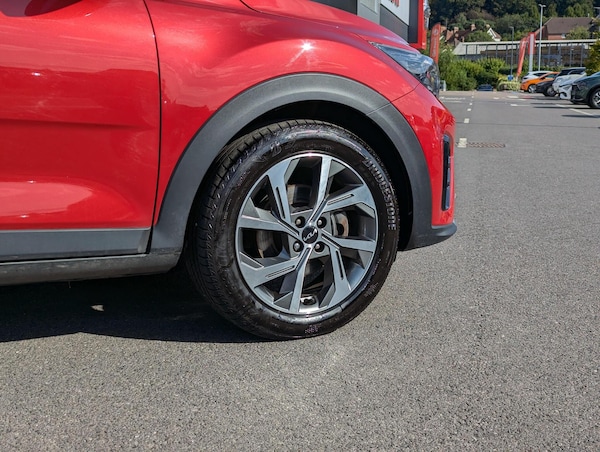 Used Kia Stonic 2022 for sale - 76152522: Photo 13