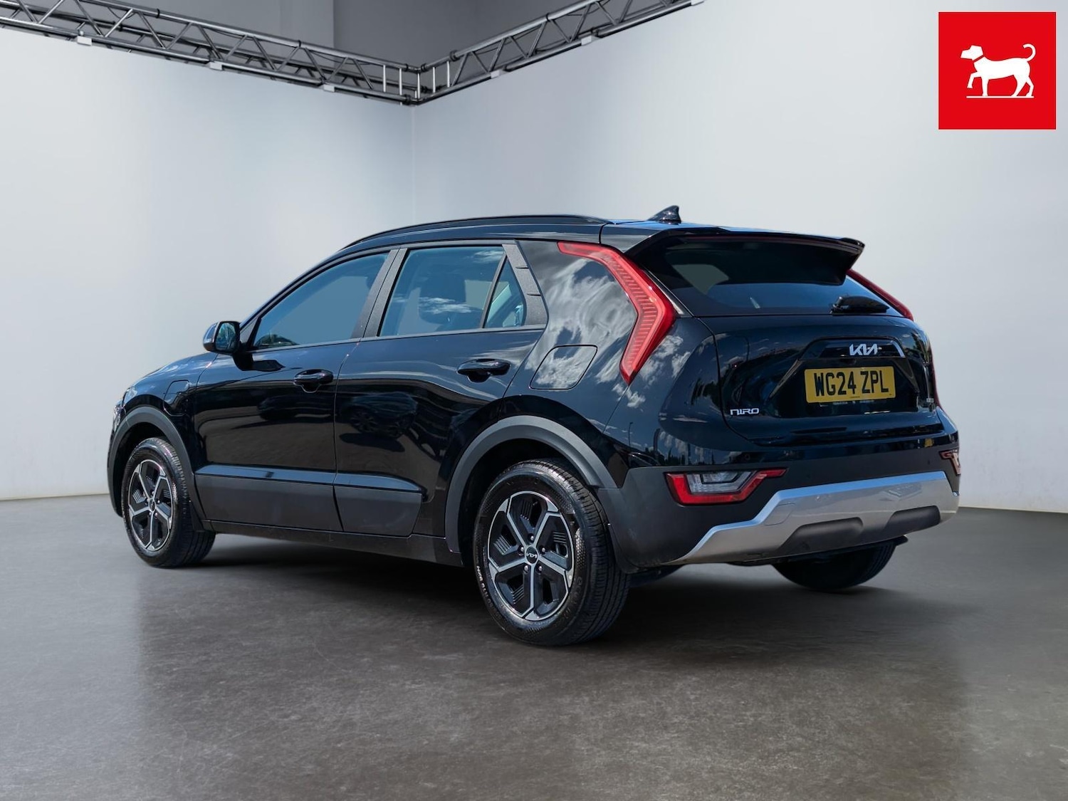 Used Kia Niro 2024 for sale - 76175406: Photo 2