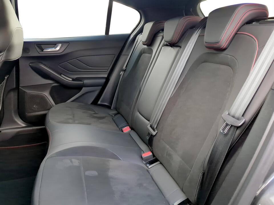 Used Ford Focus 2022 for sale - 76585248: Photo 10