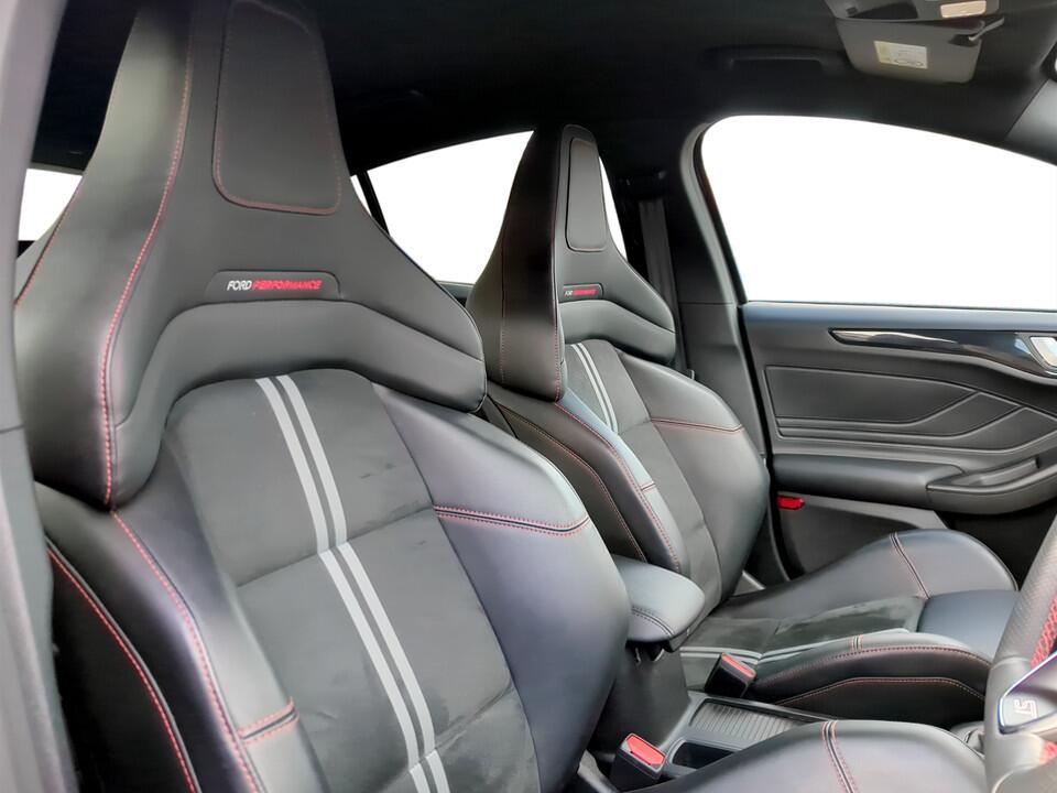 Used Ford Focus 2022 for sale - 76585248: Photo 13