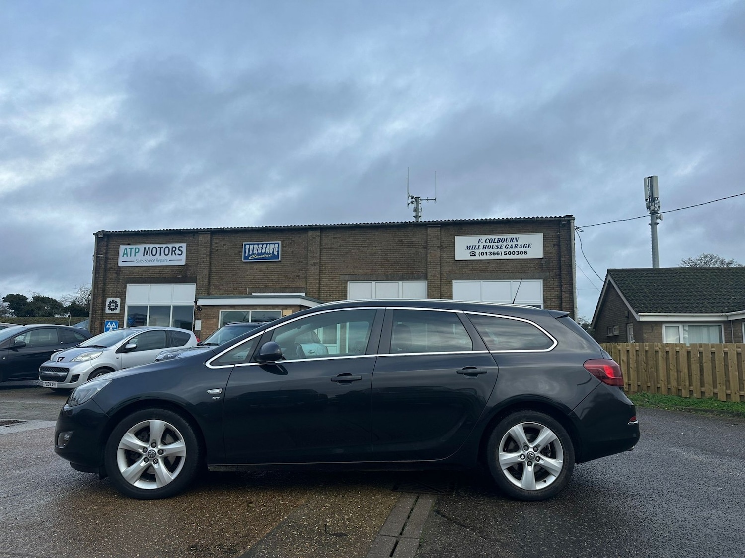 Used Vauxhall Astra 2012 for sale - 76725592: Photo 5