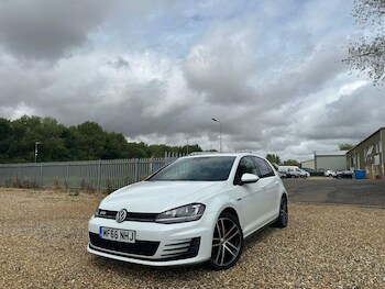 Used Volkswagen Golf 2016 for sale - 75418820: Photo