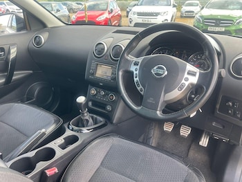 Used Nissan Qashqai+2 2013 for sale - 76471140: Photo
