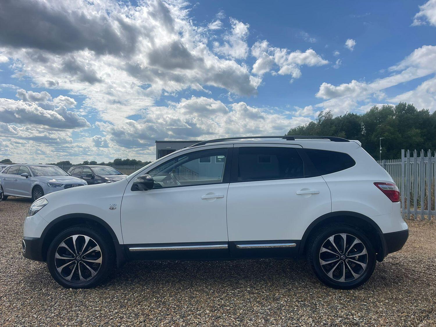 Used Nissan Qashqai+2 2013 for sale - 76471140: Photo 5