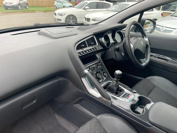 Used Peugeot 3008 2015 for sale - 76268505: Photo 15