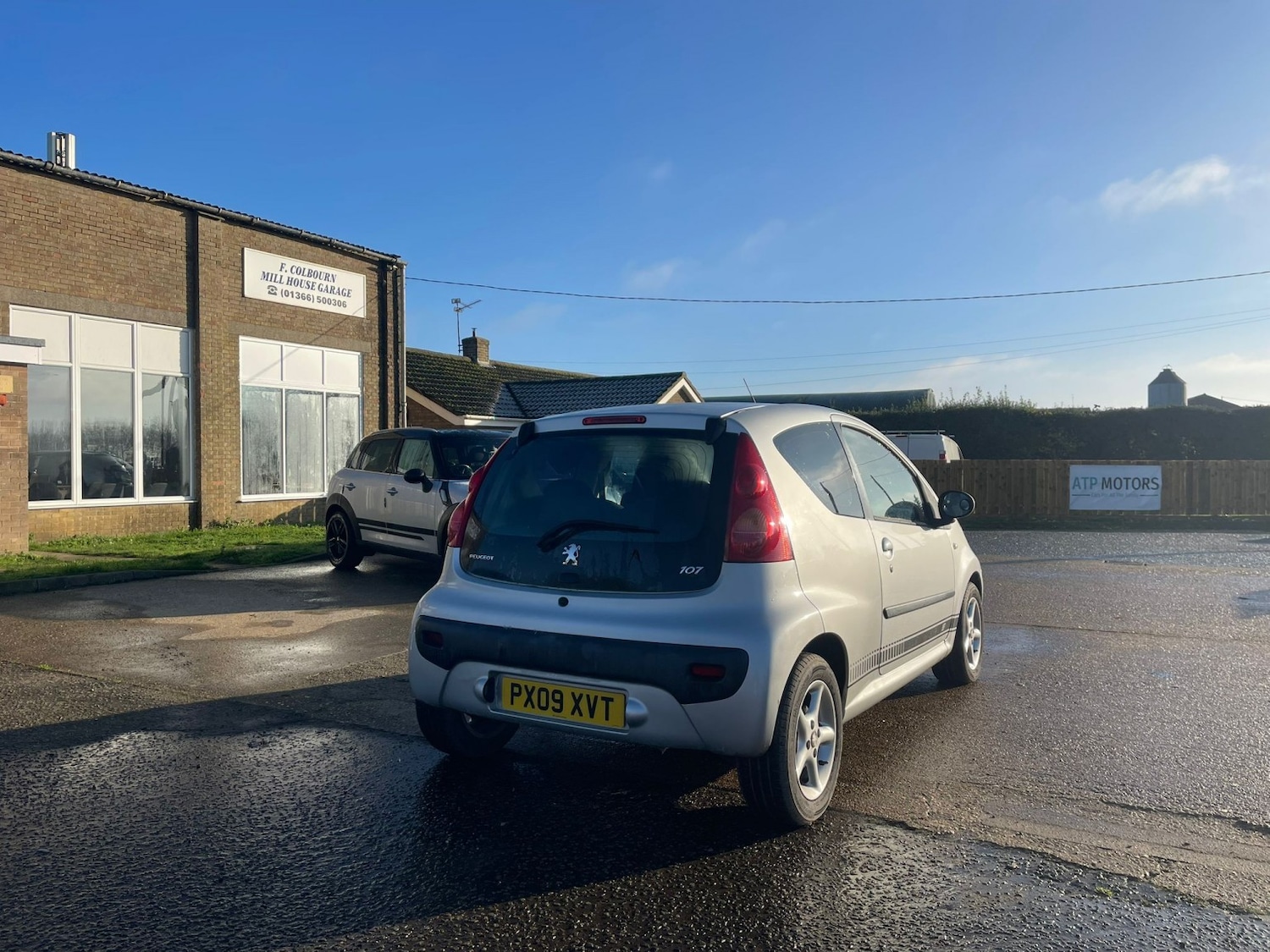 Peugeot 107 2009 - 1.0 12V Urban 3-Door - Image 4