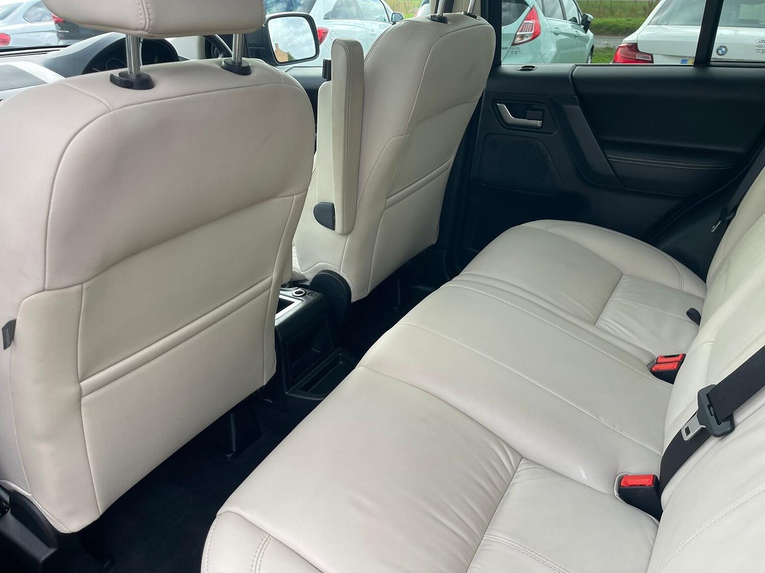 Used Land Rover Freelander 2 2011 for sale - 76149371: Photo 19