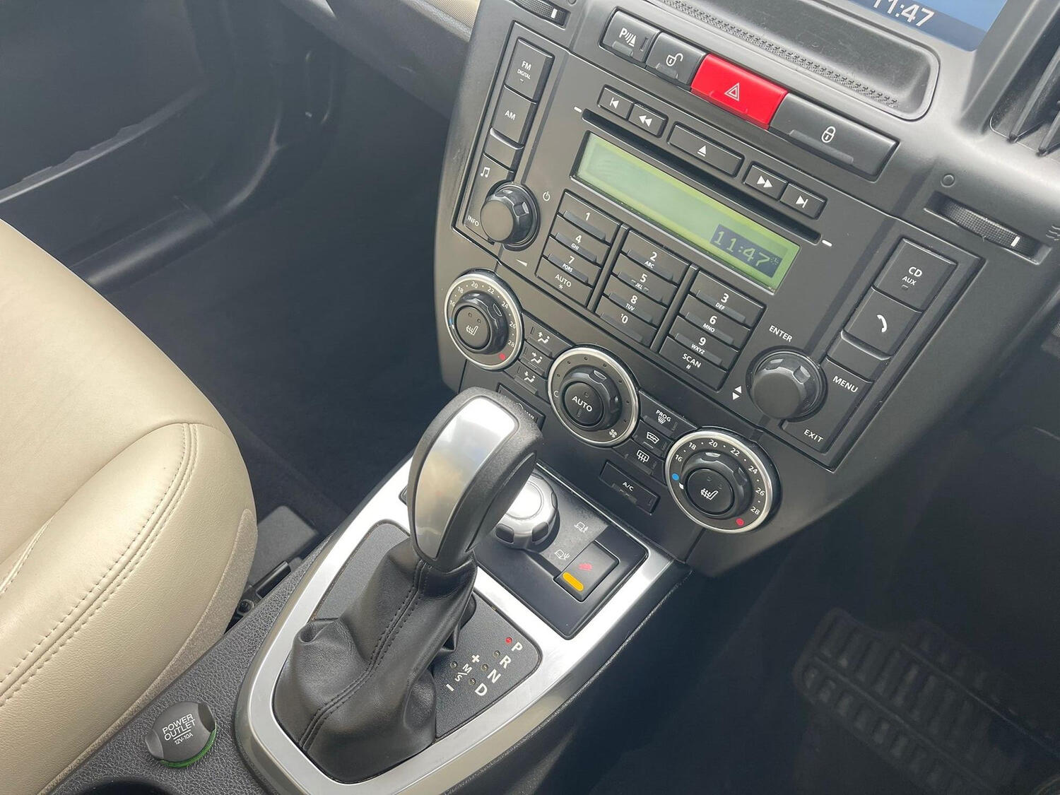 Used Land Rover Freelander 2 2011 for sale - 76149371: Photo 22