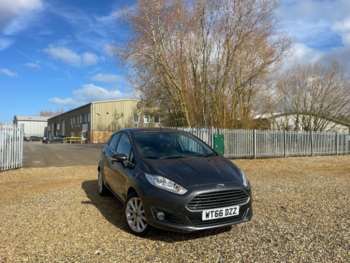 2017 - 1.0 T EcoBoost Titanium 5-Door