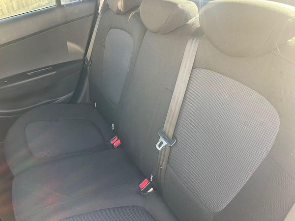 Used Hyundai i20 2013 for sale - 76120362: Photo 11