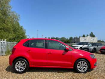 Used Volkswagen Polo 2015 for sale - 74932311: Photo