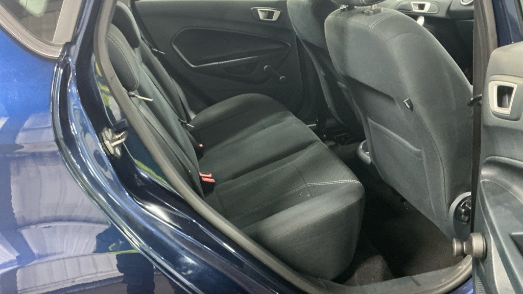 Used Ford Fiesta 2011 for sale - 76521167: Photo 11