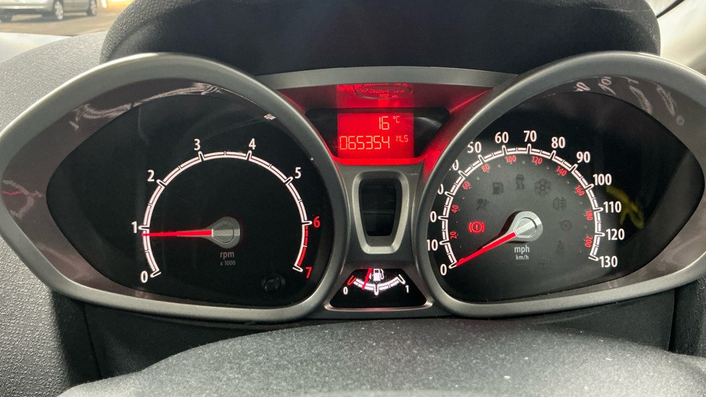 Used Ford Fiesta 2011 for sale - 76521167: Photo 8