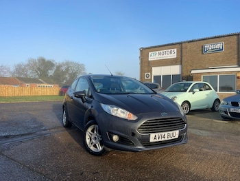 2014 - 1.25 82 Zetec 3dr