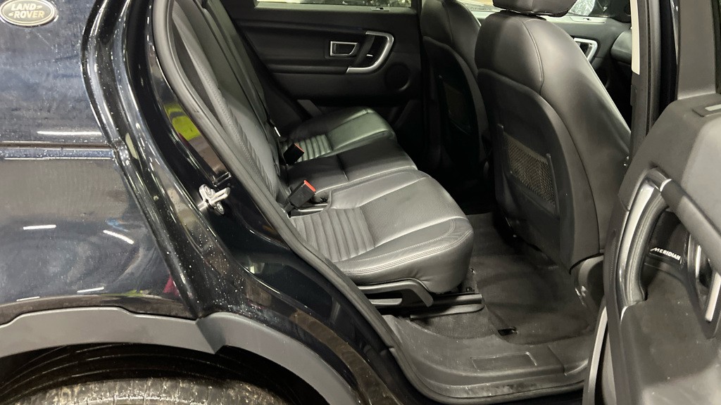 Used Land Rover Discovery Sport 2017 for sale - 76618672: Photo 8