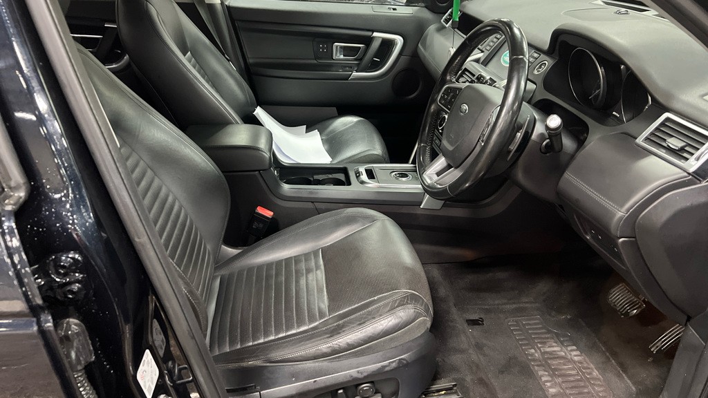 Used Land Rover Discovery Sport 2017 for sale - 76618672: Photo 9