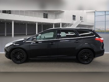 Used Ford Focus 2014 for sale - 76536715: Photo