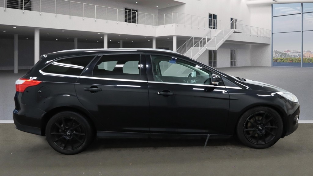 Used Ford Focus 2014 for sale - 76536715: Photo 7