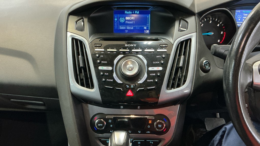 Used Ford Focus 2014 for sale - 76536715: Photo 8