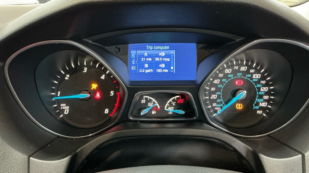 Used Ford Focus 2014 for sale - 76536715: Photo 9