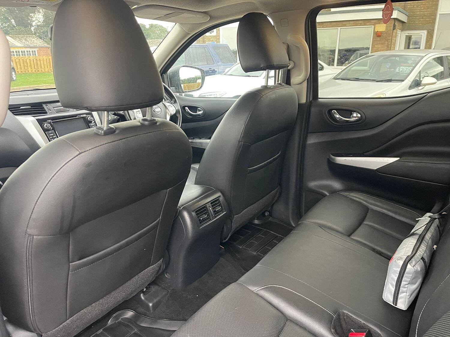 Used Nissan Navara 2019 for sale - 76313915: Photo 11