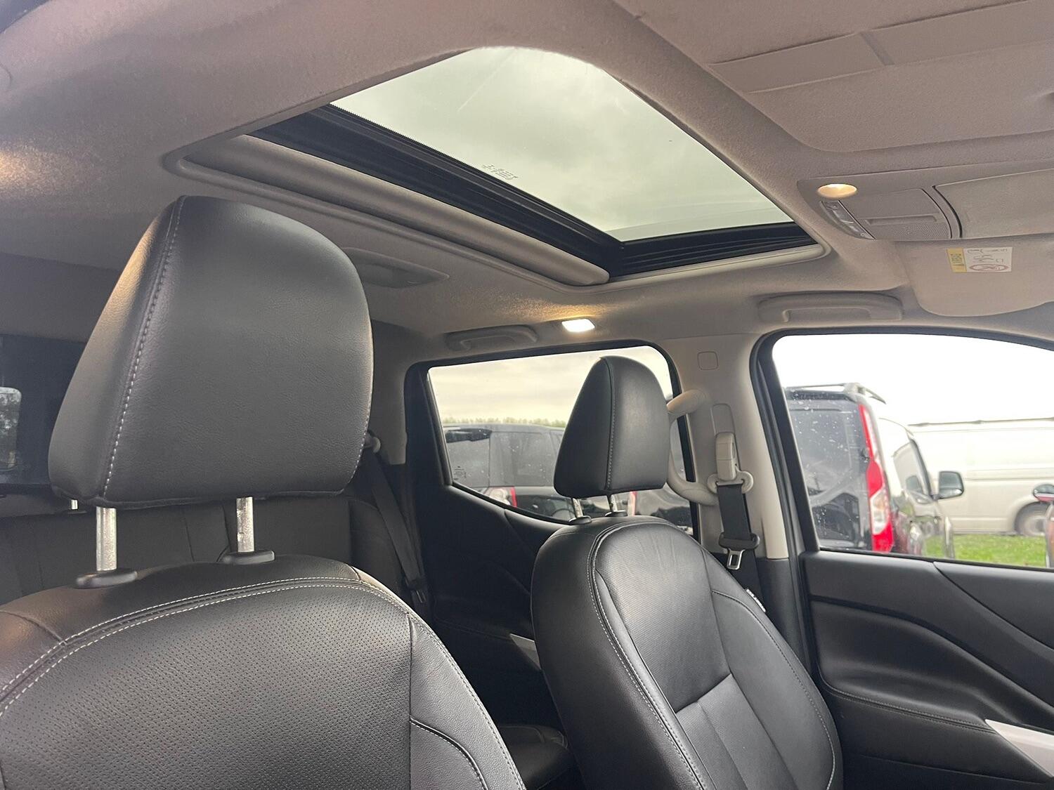 Used Nissan Navara 2019 for sale - 76313915: Photo 9