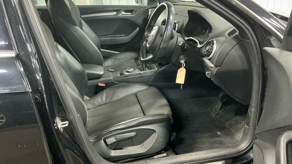 Used Audi A3 2013 for sale - 76521133: Photo 2