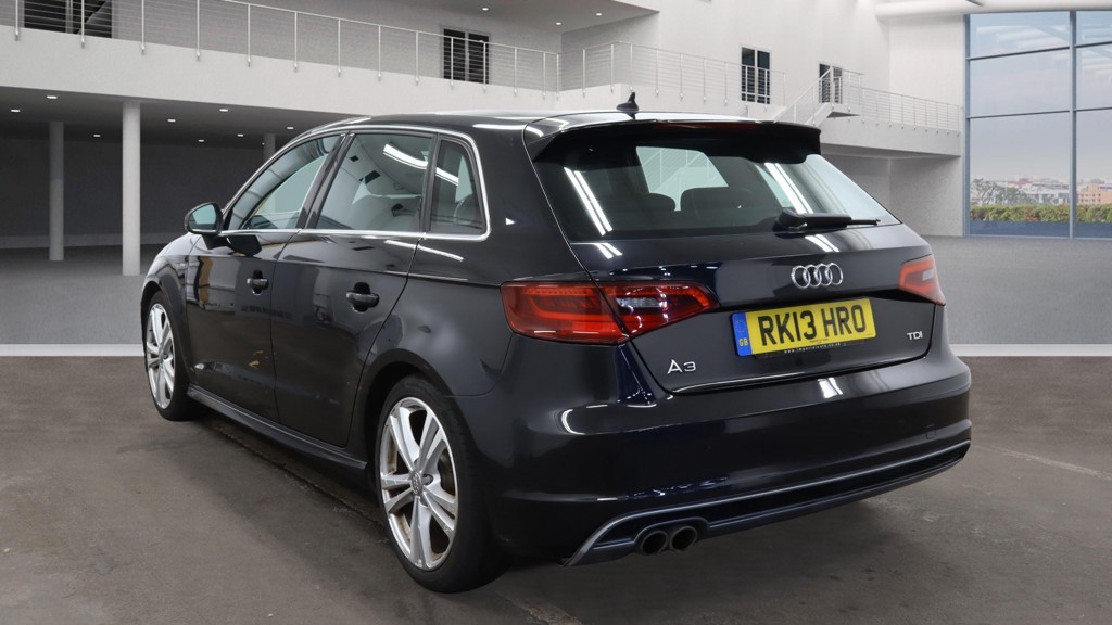 Used Audi A3 2013 for sale - 76521133: Photo 5