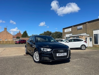 2017 - 1.6 TDI SE Technik 5-Door