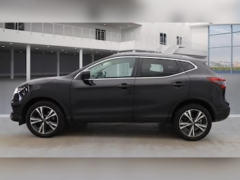 Used Nissan Qashqai 2018 for sale - 76517788: Photo
