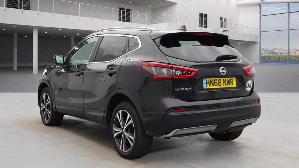 Used Nissan Qashqai 2018 for sale - 76517788: Photo 5