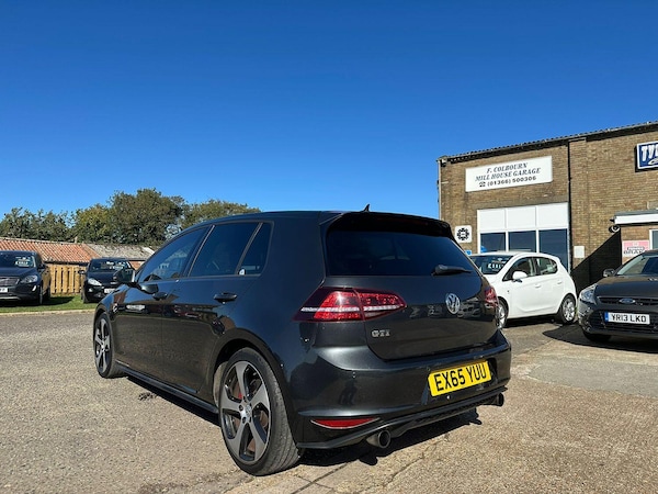 Used Volkswagen Golf 2015 for sale - 76178944: Photo 10