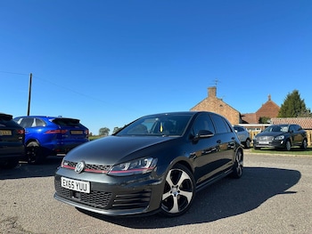 Used Volkswagen Golf 2015 for sale - 76178944: Photo 3