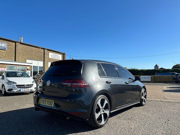 Used Volkswagen Golf 2015 for sale - 76178944: Photo 7
