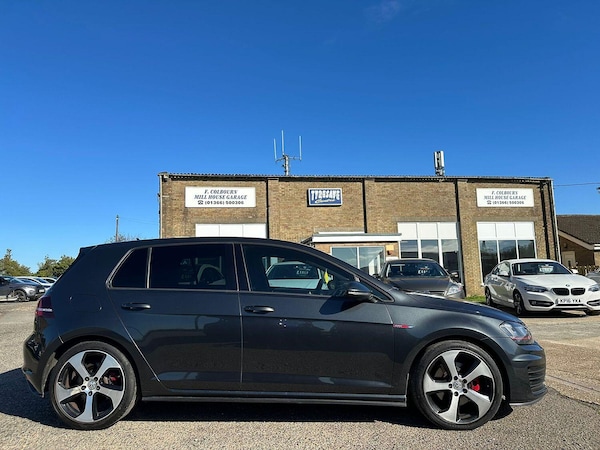 Used Volkswagen Golf 2015 for sale - 76178944: Photo 8