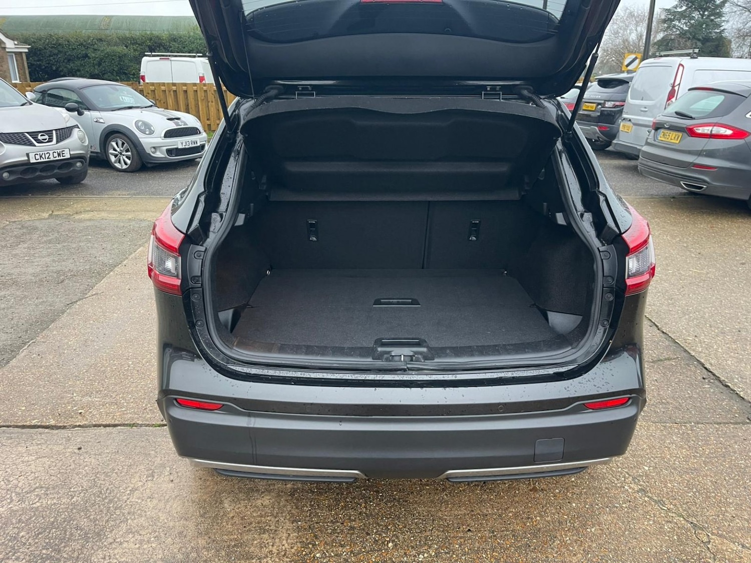 Used Nissan Qashqai 2018 for sale - 76769925: Photo 10