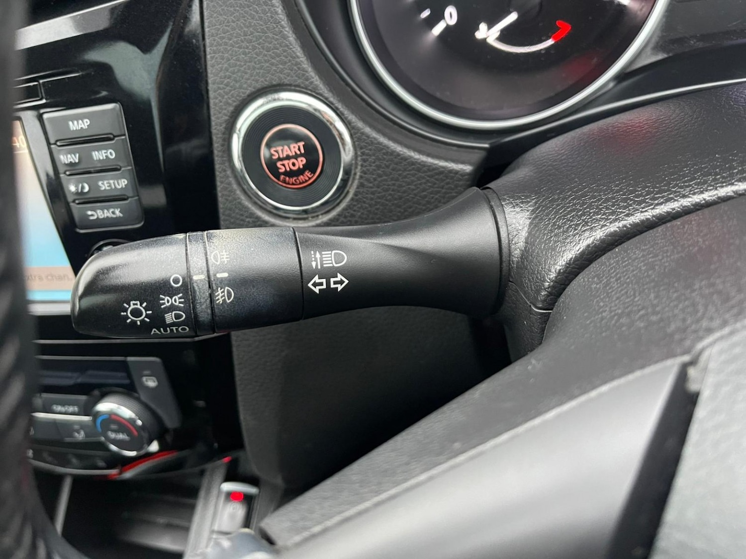 Used Nissan Qashqai 2018 for sale - 76769925: Photo 17