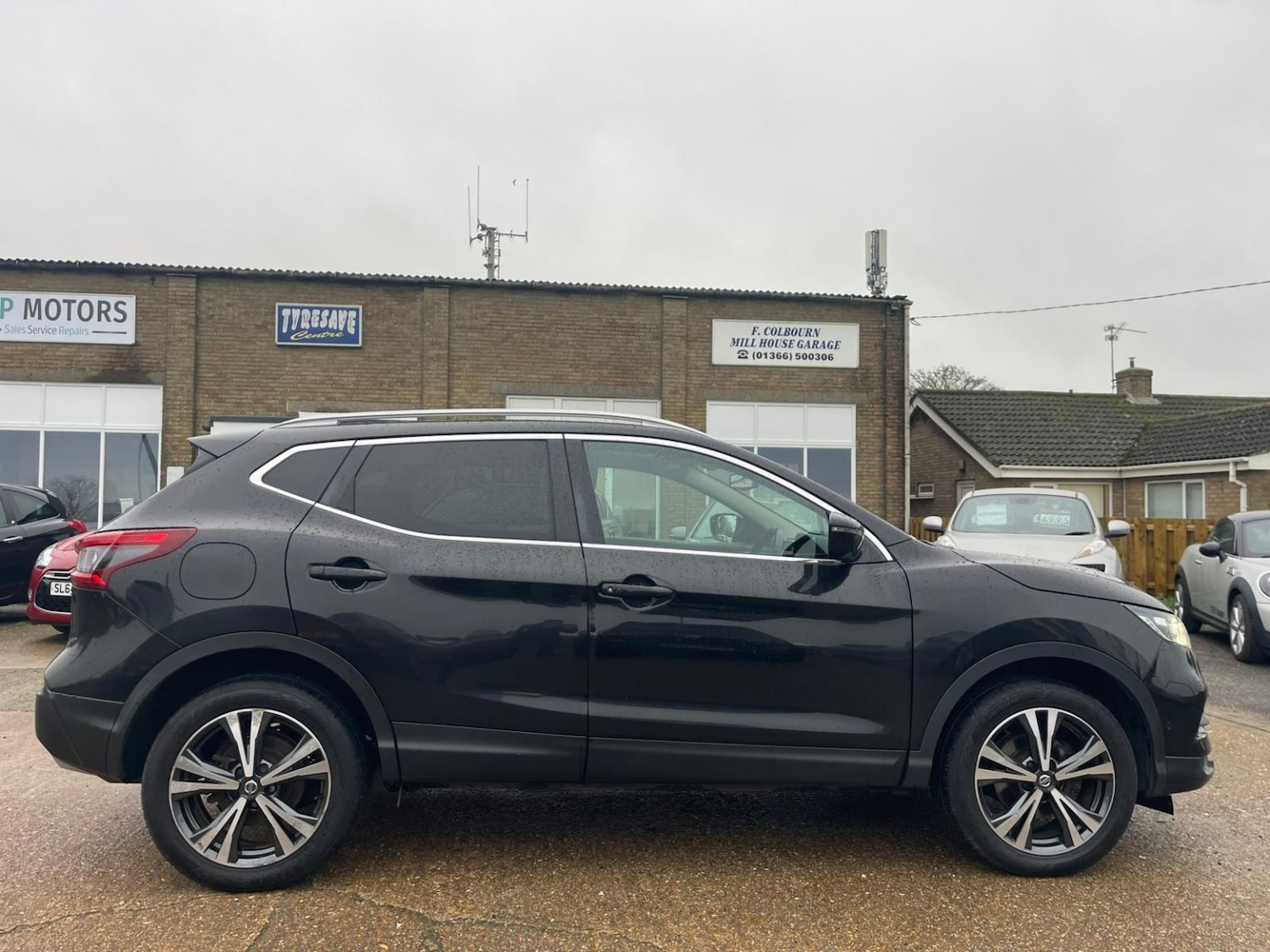 Used Nissan Qashqai 2018 for sale - 76769925: Photo 9