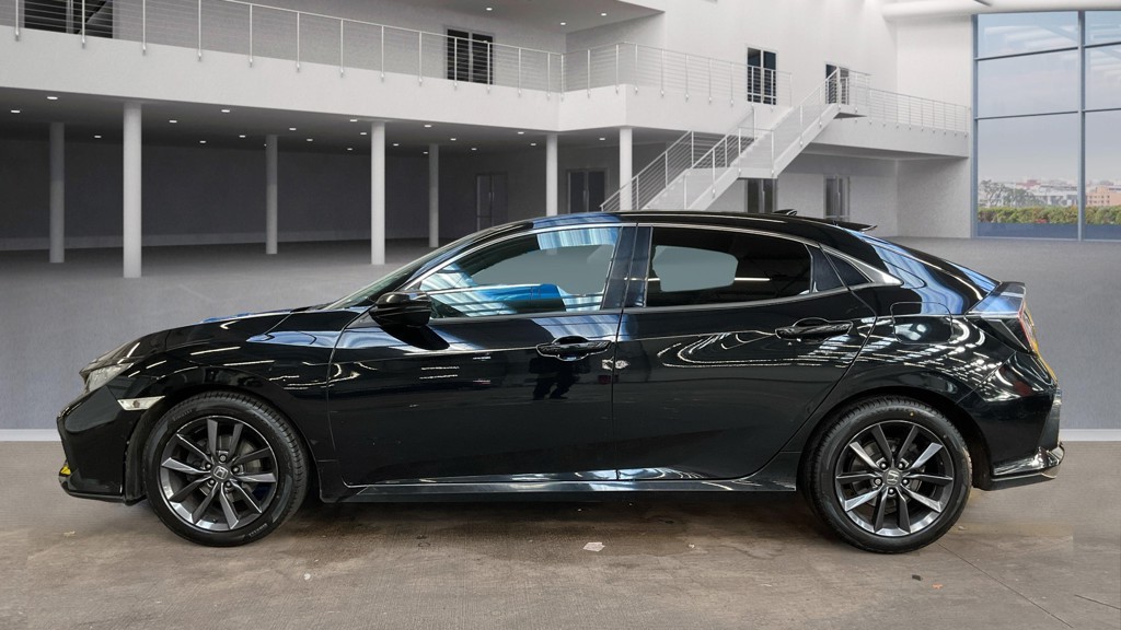 Used Honda Civic 2020 for sale - 76791548: Photo 4