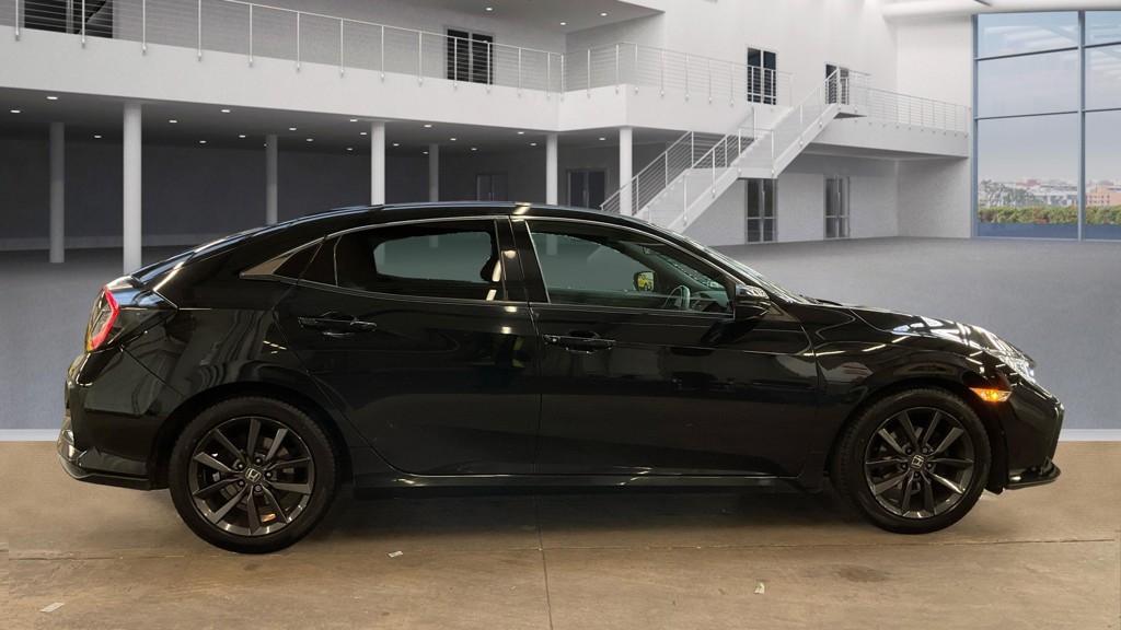 Used Honda Civic 2020 for sale - 76791548: Photo 7