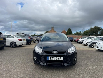 Used Ford Focus 2011 for sale - 76041044: Photo