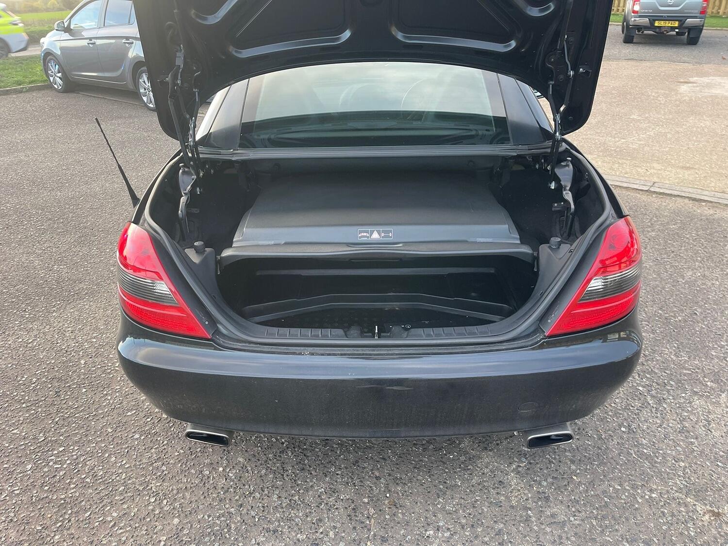 Used Mercedes-Benz SLK 2009 for sale - 76374172: Photo 13