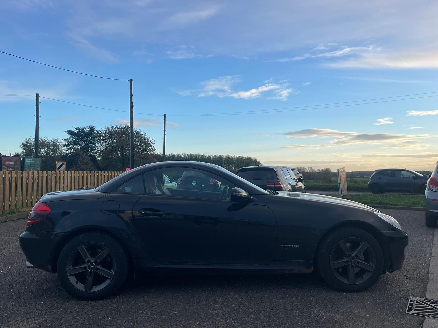 Used Mercedes-Benz SLK 2009 for sale - 76374172: Photo 9