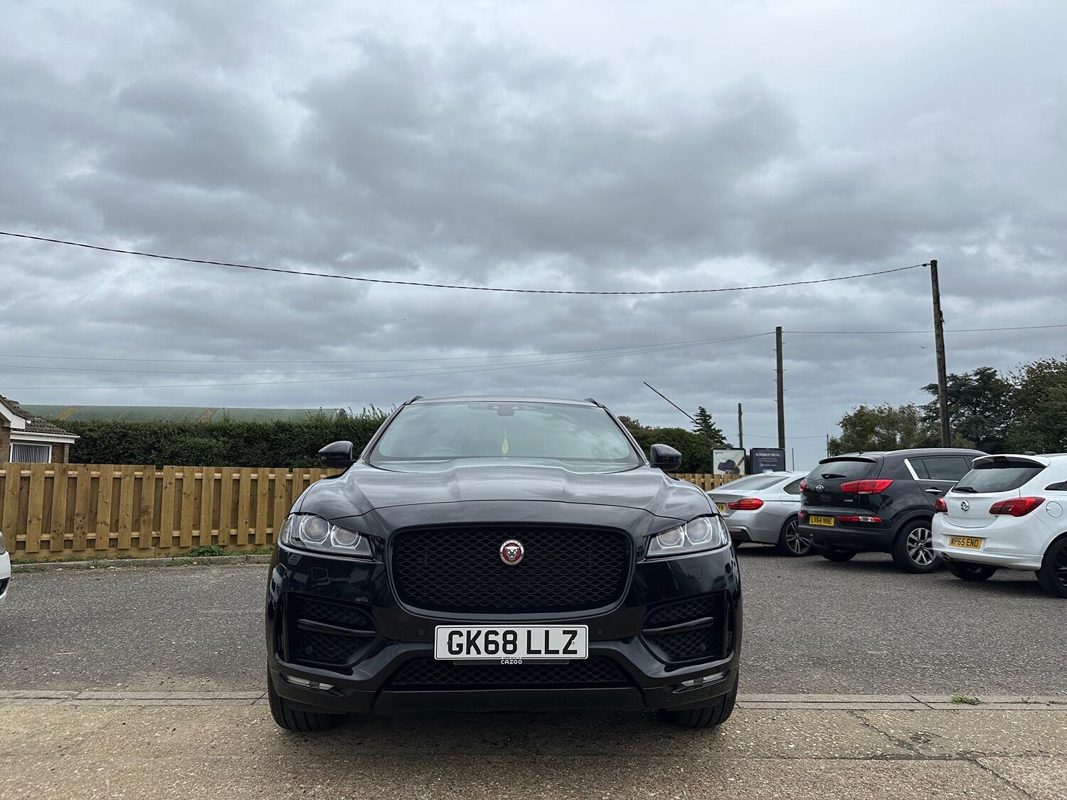Used Jaguar F-Pace 2018 for sale - 76098758: Photo 3