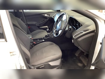 Used Ford Focus 2015 for sale - 75587141: Photo