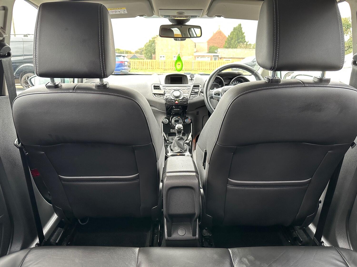 Used Ford Fiesta 2016 for sale - 75748969: Photo 12