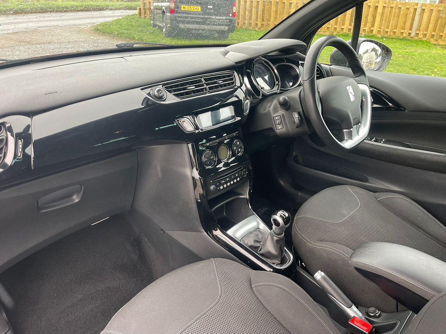 Used Citroen DS3 2014 for sale - 76497459: Photo 8