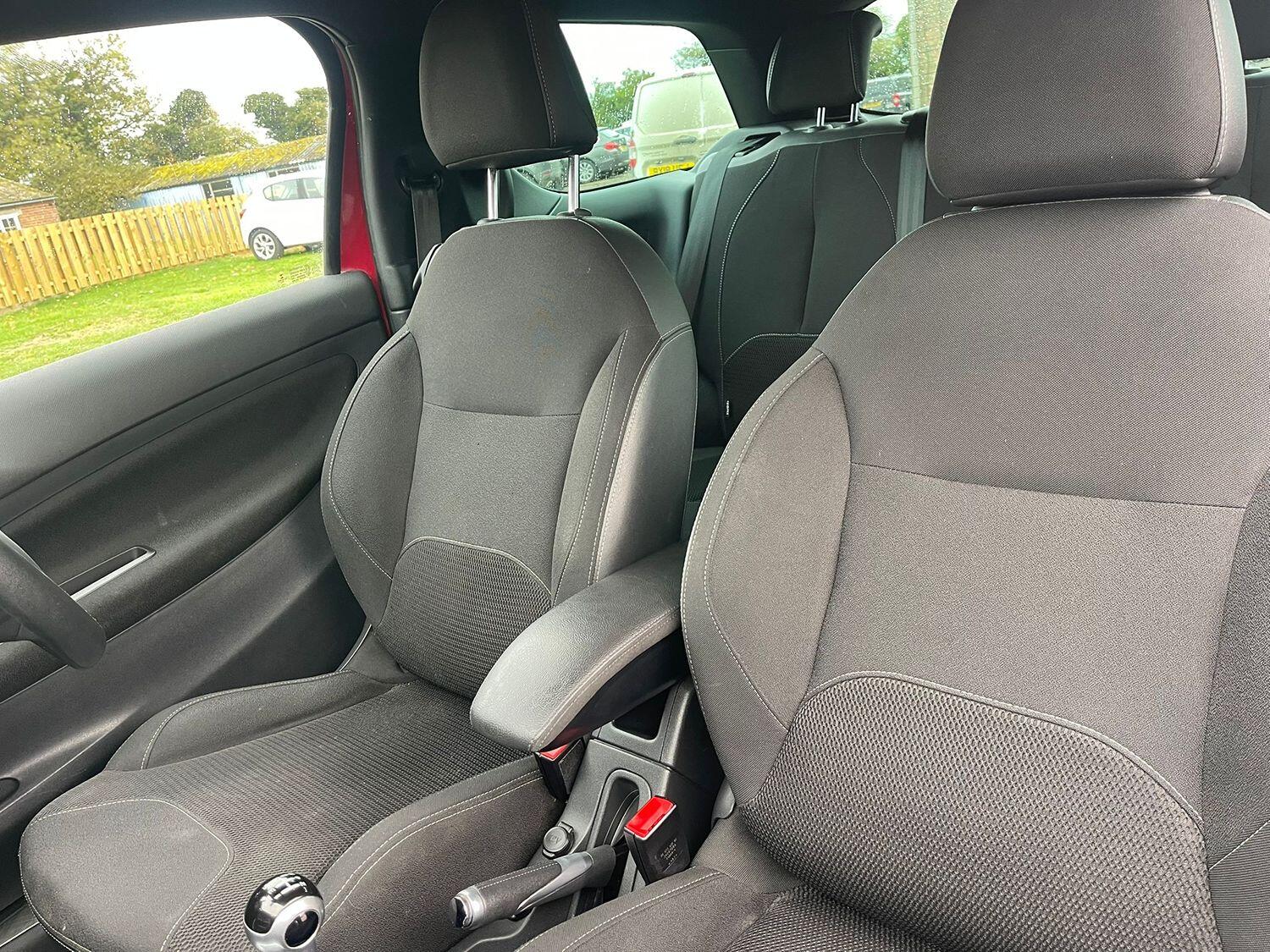 Used Citroen DS3 2014 for sale - 76497459: Photo 9